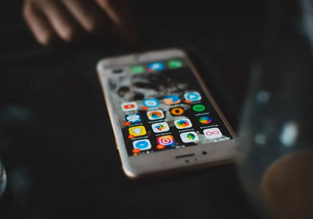 Mobile App Performance Testing With AI