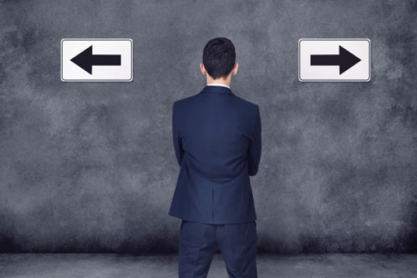 When To Choose Shift Left or Shift Right Testing Approach?